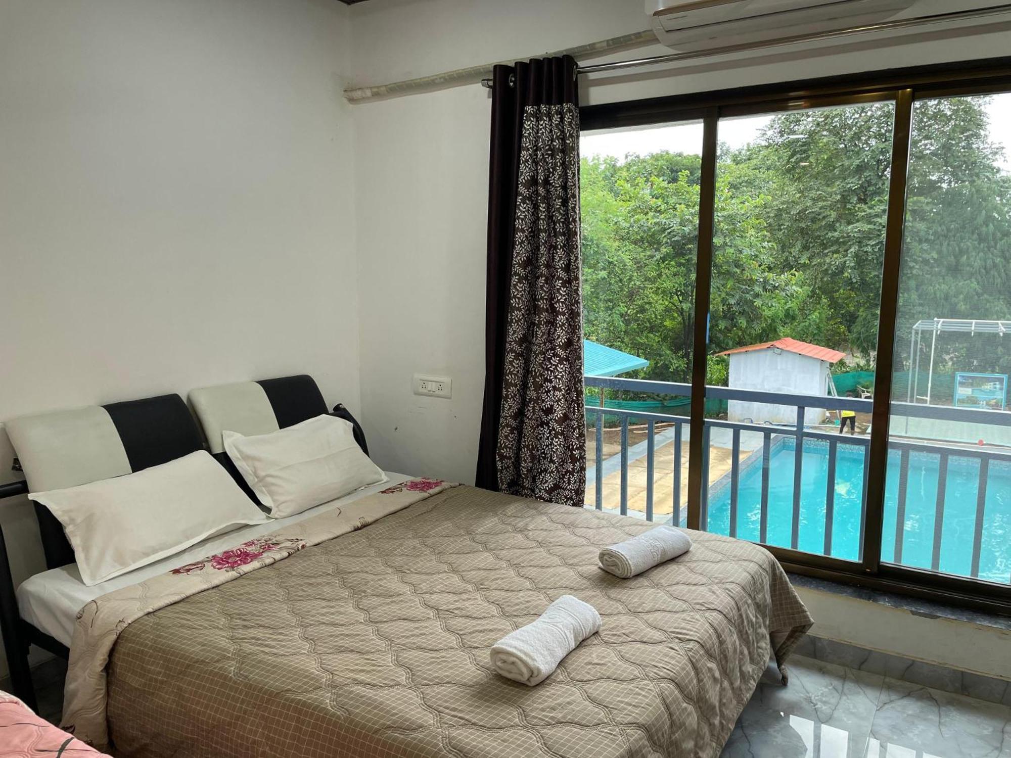 Riverland Farm And Resort Karjat Eksteriør billede