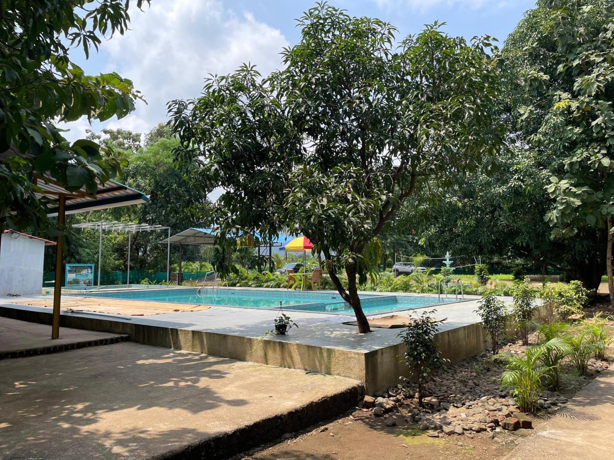 Riverland Farm And Resort Karjat Eksteriør billede