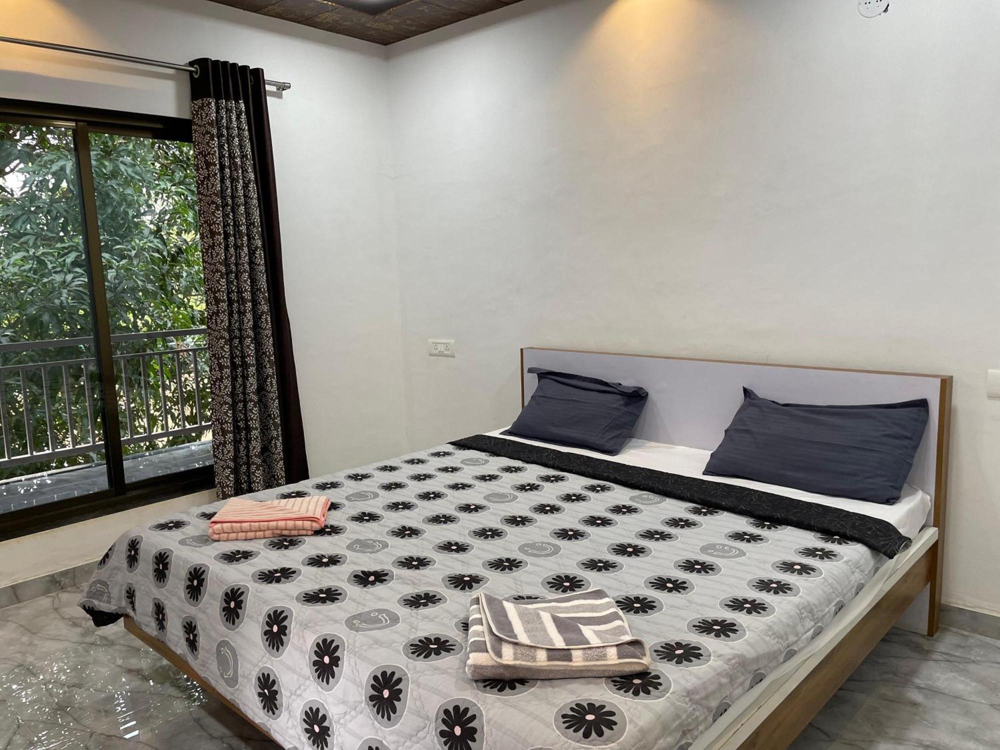 Riverland Farm And Resort Karjat Eksteriør billede