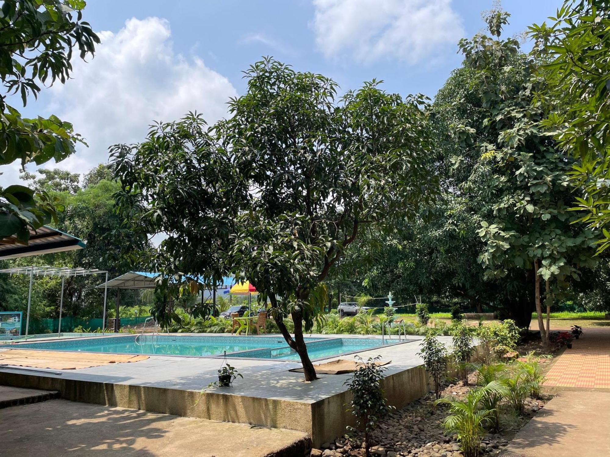 Riverland Farm And Resort Karjat Eksteriør billede