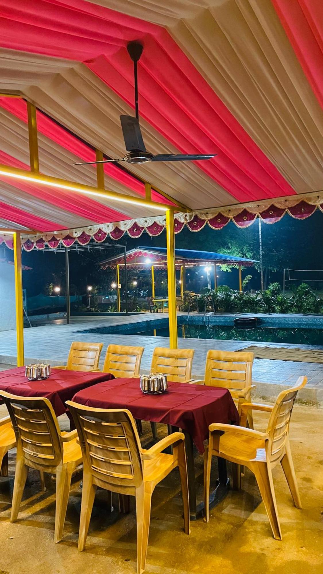 Riverland Farm And Resort Karjat Eksteriør billede